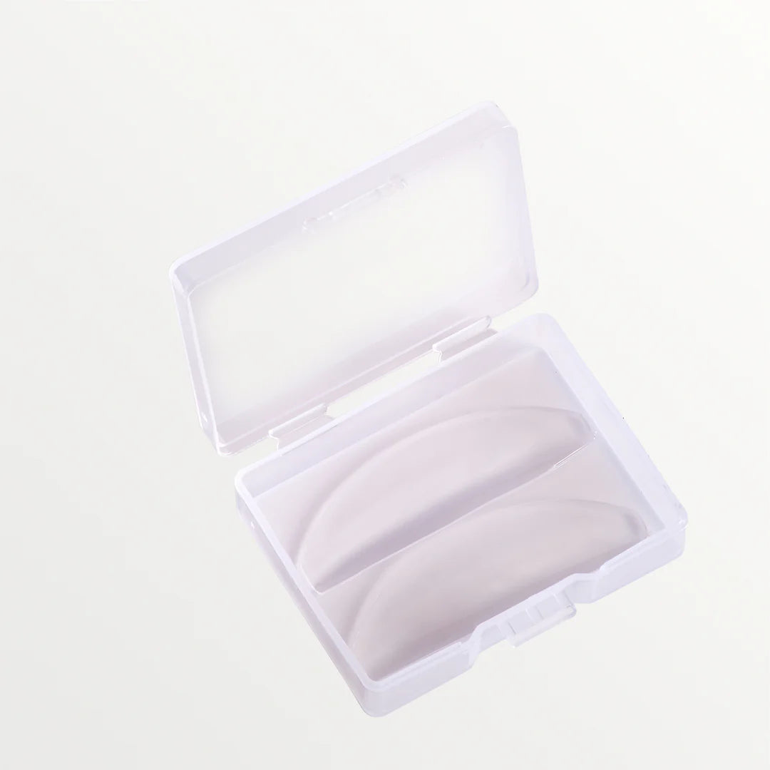 Ultraflache Korean Lash Lift Shields in weißer Aufbewahrungsbox – professionelle Lashlift Tools