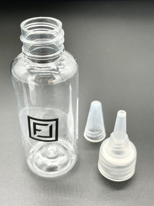 leere Abfüllflasche für Flüssigkeiten /Kochsalzlösung