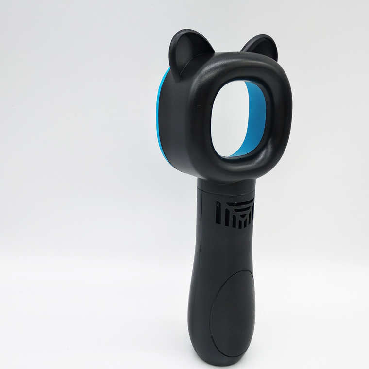 schwarzer ventilator von hinten lashes mit katzenohren